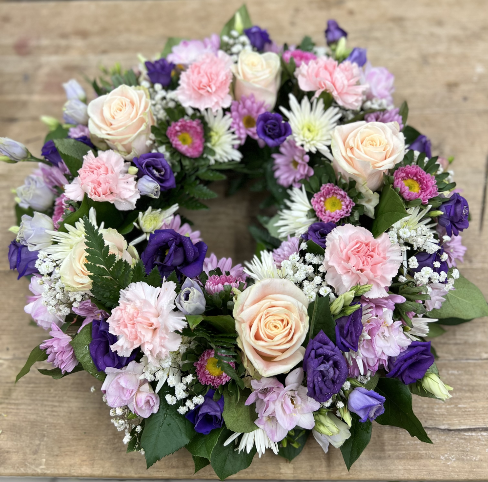 10inch Mixed Wreath